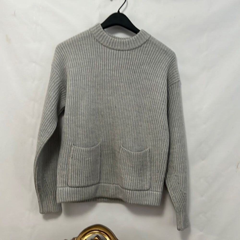ANN TAYLOR MERINO WOOL BLEND SWEATER‎ SIZE S
